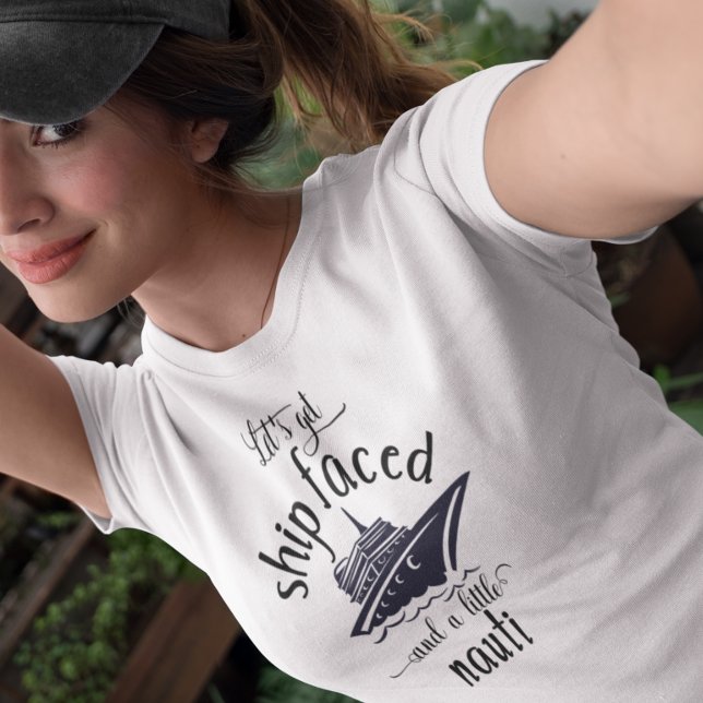 T-shirt Bateau de croisière Nauti Faced et Bateau de crois (Créateur téléchargé)