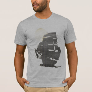 T-shirt Bateau de pirate vintage dans la brume