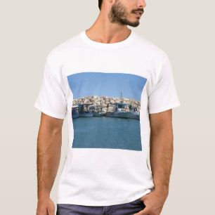 T-shirt Bateaux de pêche méditerranéens en Blue Sea Design