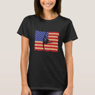 T-shirt Baton à drapeau américain rétro Twirling Twirler M