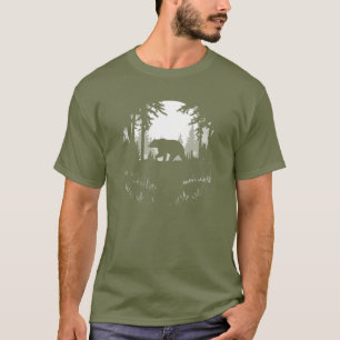 T-shirt Bear Forest Wildlife Graphic for Hunters Hikers