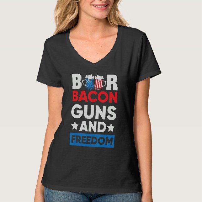 T-shirt Beer Bacon And Freedom July 4th (Devant)