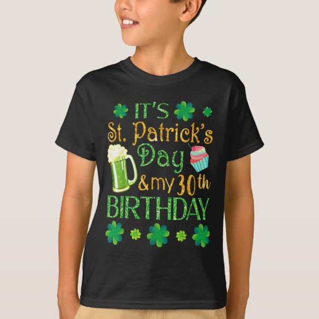 T-shirt Beer Cake &amp; Shamrocks It's St Patrick Day &amp (Devant)