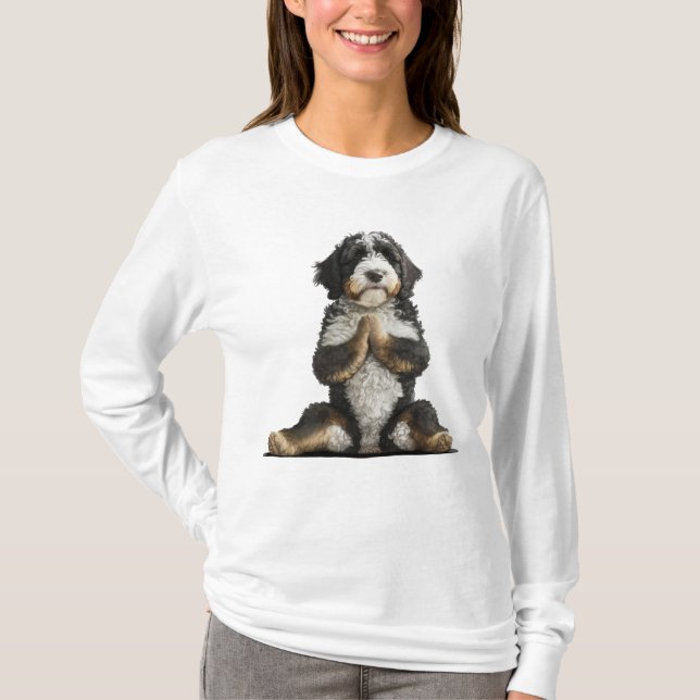 T-shirt Bernedoodle Chien Yoga Chemise Chien Maman entraîn (Devant)