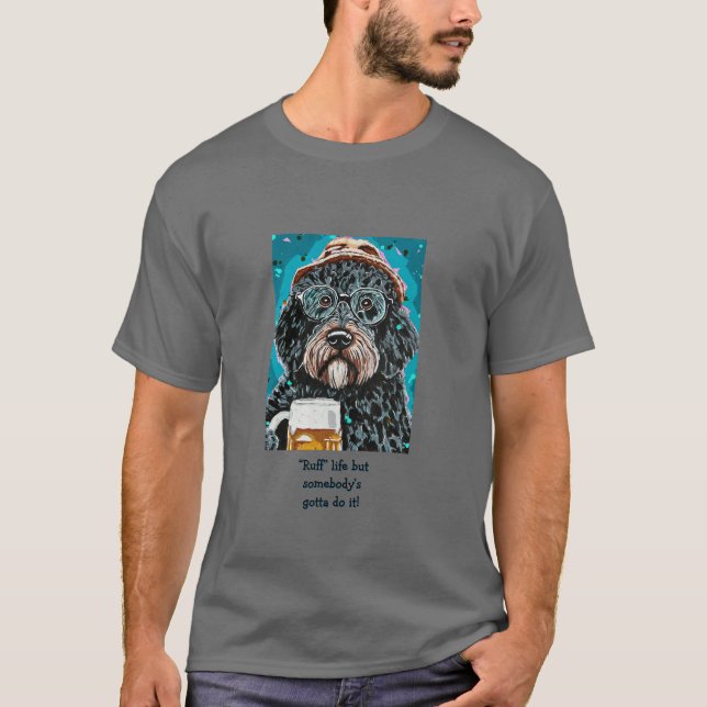 T-shirt Bernedoodle tenant une tasse à bière (Devant)