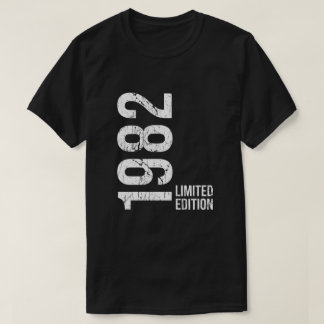 T-shirt Best of 1982 Celebrating 44 Years of Character