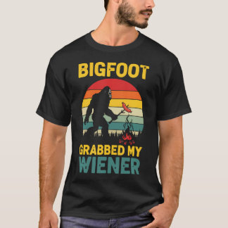 T-shirt Bigfoot a attrapé mon saucisson Sasquatch