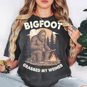 T-shirt Bigfoot a pris mon saucisson drôle de camping Sasq