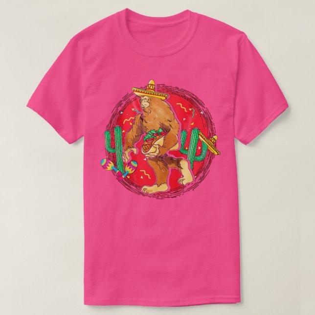 T-shirt Bigfoot Carry Tacos Cinco De Mayo (Design devant)