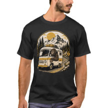Bigfoot conduisant une camionnette de camping Voya