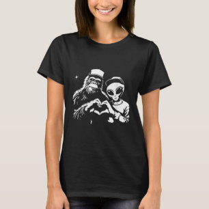 T-shirt Bigfoot Et Coeur Alien Mains Drôle Valentines Gros