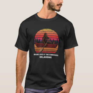 T-shirt Bigfoot Fishing Lake Canoeing Grand Lake O' Ch