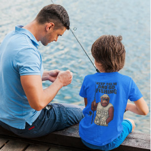 T-shirt Bigfoot Gardez Le Calme Et Allez Pêcher Drôle