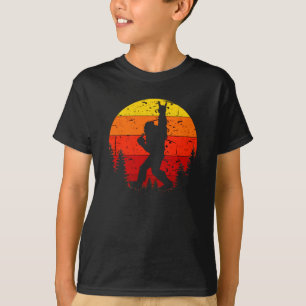 T-shirt Bigfoot Sasquatch Rock Drapeau Silhouette