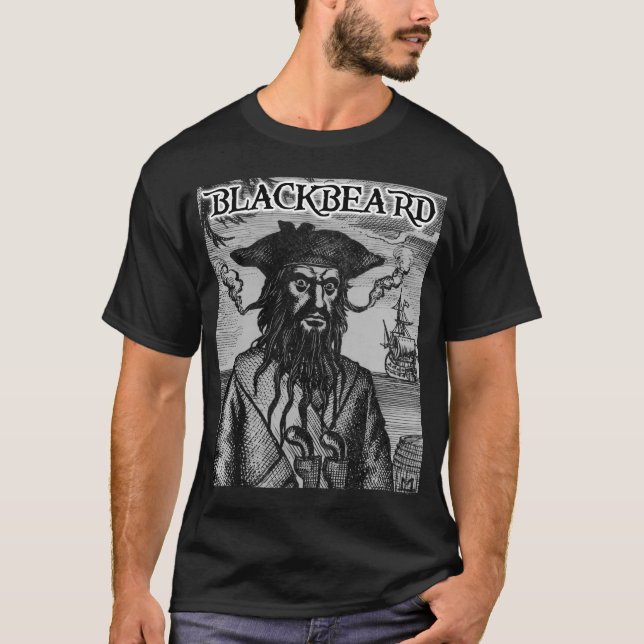 T-shirt Blackbeard la chemise de pirate (Devant)