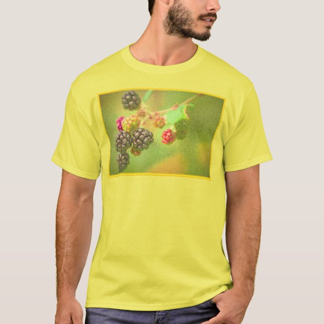 T-shirt "Blackberries Fruit Plante" Photo mignonne. Comman (Devant)