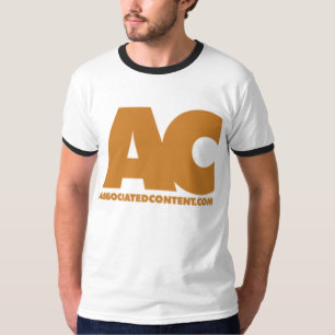 T-shirt Blanc satisfait associé T avec l'équilibre noir