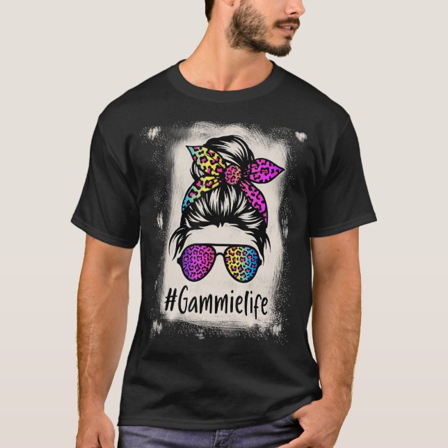 T-shirt Bleached Gammie life Messy Bun Rainbow Leopard Mot (Devant)