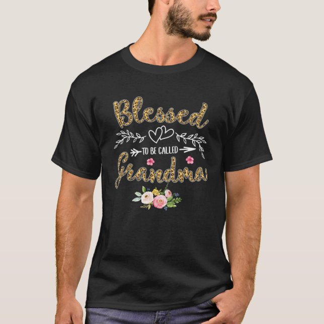 T-shirt Blessed To Be Called Grandma  Pretty Leopard Print (Devant)