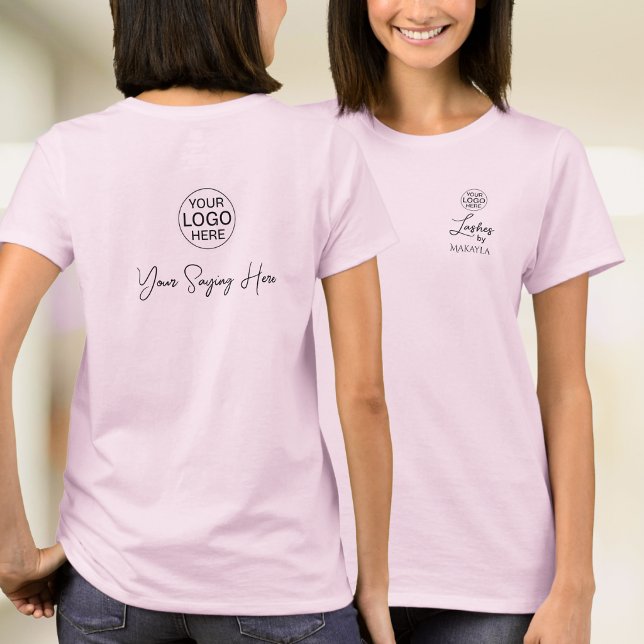 T-shirt Blush Pink Script Logo Lashes Staff (Créateur téléchargé)