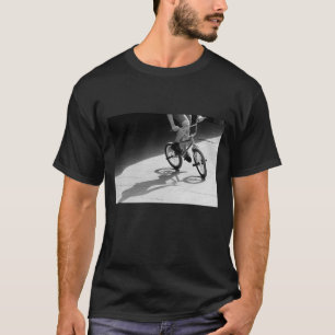 T-shirt bmx vélo grunge noir blanc photo