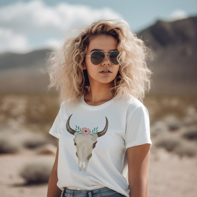 T-shirt Boho Cow Skull (Créateur téléchargé)