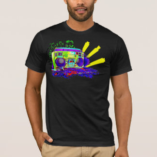 T-SHIRT BOOMBOX