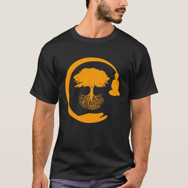 T-shirt Bouddha Moine Namaste Prier Main Joyeux Arbre B (Devant)