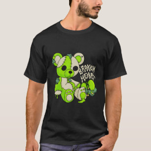 T-shirt Broken Il Porte 6 Chaussures Électriques Vertes