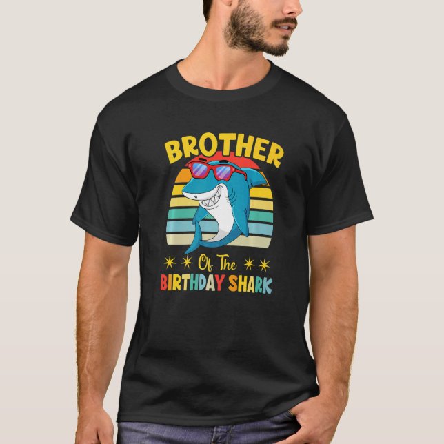T-shirt Brother Of Shark Birthday Family Birthday Litt (Devant)