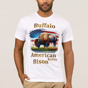 T-shirt Buffle debout dans le champ d'herbe avec drapeau a