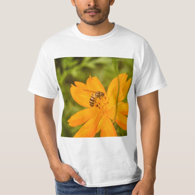 T-shirt Bumblebee on a Sulfur Cosmos (Devant)