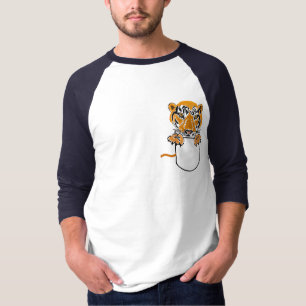 T-shirt C.A. tigres et pattes dans une chemise de poche