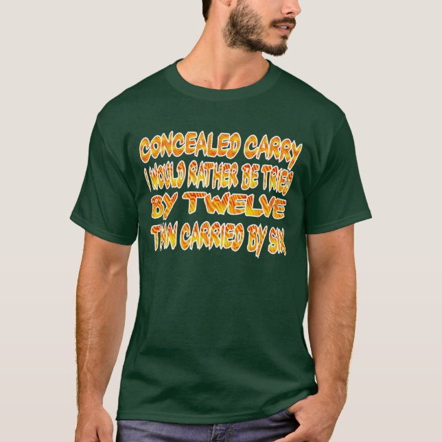 T-shirt Caché portez le T-shirt. (Devant)