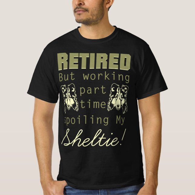 T-shirt Cadeau de l'étagère à la retraite (Devant)