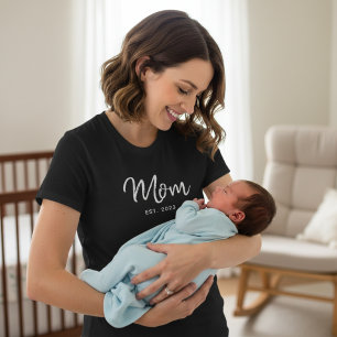 T-shirt Cadeau Maman Établie Nouvelle Maman