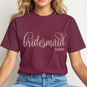 T-shirt Calligraphie rétro naturel sur Maroon Bridesmaid