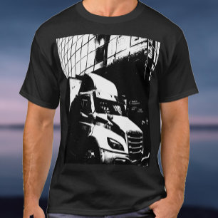 T-shirt Camion poids lourd à Montréal Canada. Conducteur d