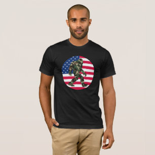 T-shirt Camo Bigfoot Sasquatch