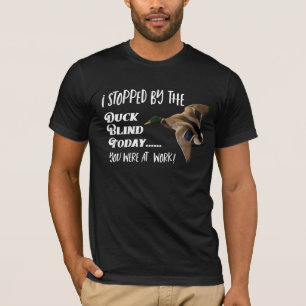 T-shirt Canard drôle chassant des hommes de travail