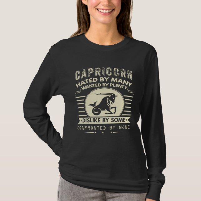 T-shirt Capricorn   Hated By Many Wanted By Plenty (Devant)