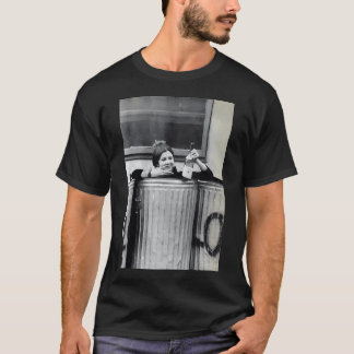 T-shirt Carrie Fisher dans une poubelle