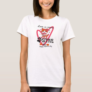 T-shirt Cat valentine : L'amour dans chaque Jest à mâchoir