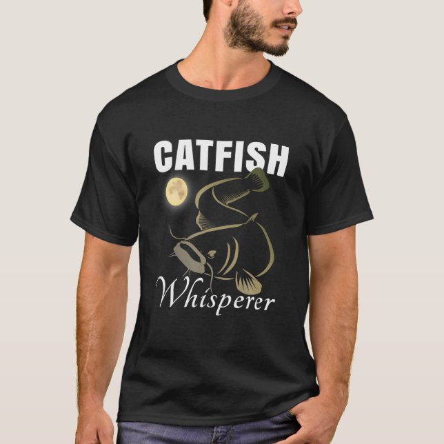 T-shirt Catfish Whisperer Poisson Artework Nuit Pêche (Devant)