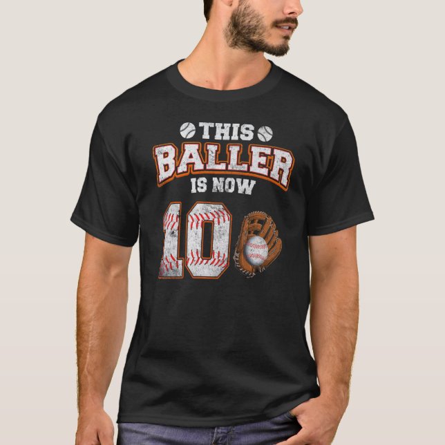 T-shirt Ce Baller a maintenant 10 ans 10e anniversaire Bas (Devant)
