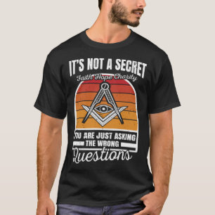 T-shirt Ce N'Est Pas Un Maître Masonique Secret Carré Et C