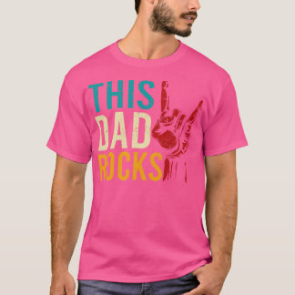 T-shirt Ce Papa Frappe Le Meilleur Papa Père Rock Et Roule