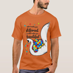 T-shirt Ce qui vous rend différents éléphant maman Autisme