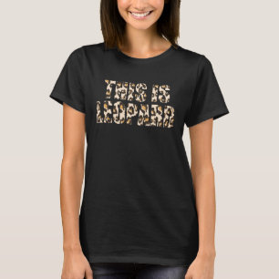 T-shirt Ceci est une impression à lettres de léopard Haraj