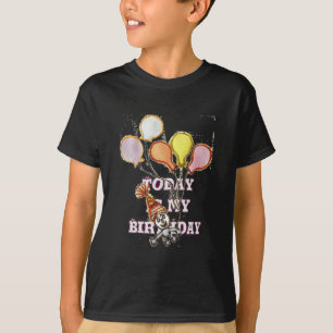 T-shirt Célébrez avec notre joyeux anniversaire de bienven